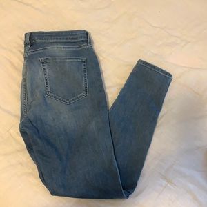 Skinny jeans, no holes,size 14, Amazon essentials